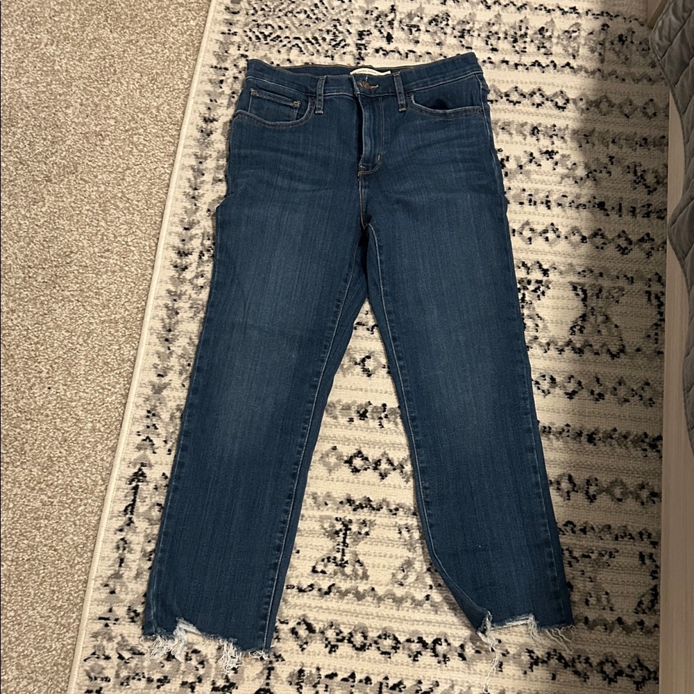 Levi’s 724 high rise straight crop